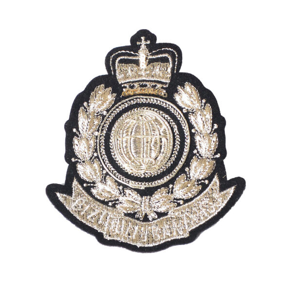 Wholesale Stylish Embroidered Bee Lion Patch College Suit Badge Fashion Accessory