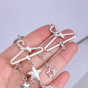 oly-c057d4dc334b1641d97302c4510485e3 Wholesale Zinc Alloy Double Sided Electroplated White Keychain Pendant DIY Craft