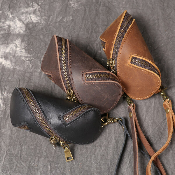 Wholesale Retro Crazy Horse Leather Key Pouch Multifunctional Cowhide Zipper Coin Purse for Everyday Carry Boutique Resale