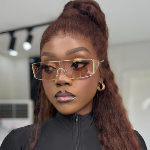 oly-c27ea9b70042db8b4663b820f0ad4688 Wholesale Trendy Futuristic Metal Sunglasses UV400 Black Frame Grey Lens Fashion Accessory