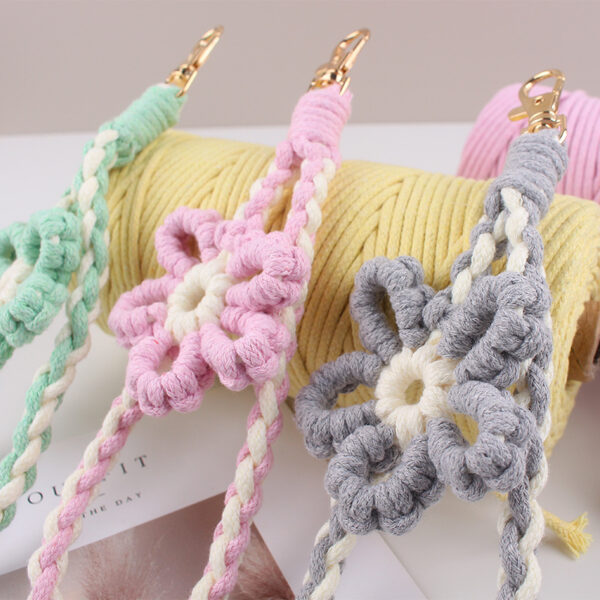 oly-c2e471a342bca8c4daac34469801203c Wholesale Cotton Handwoven Flower Keychain Korean Style Trendy Fashion Accessory for Everyday Use