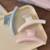 oly-c3596d6130859f4be670b55baed42c05 Wholesale Ombre Hair Claw Clip Beige Trendy Everyday Styling Fashion Accessory