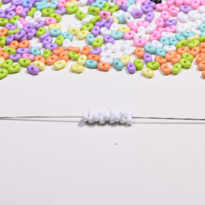 A328 white (10g is about 200 pieces)