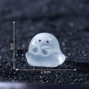 5 # Shy / Transparent cute ghost