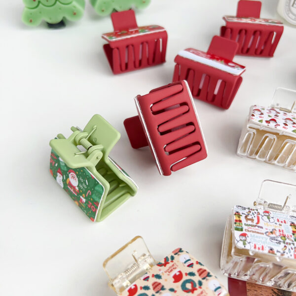 oly-c4aa56cee1a638f2082bca98f6a1599d Wholesale Plastic Santa Claus Hair Clips for Christmas Party Decorative Hair Accessory Boutique Resale