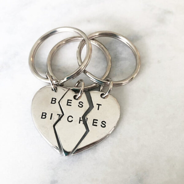 Wholesale Silver Alloy Broken Heart Pendant Keychain Set Couple Gift, Everyday Accessory