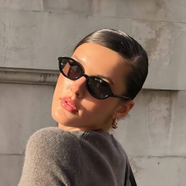 oly-c587326ee5331b721878addc92d77dfd Wholesale Trendy Black Oval Sunglasses with Grey Lenses Travel Fashion Accessory