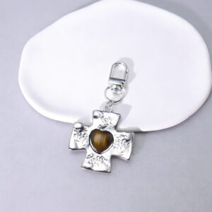 Cross heart
