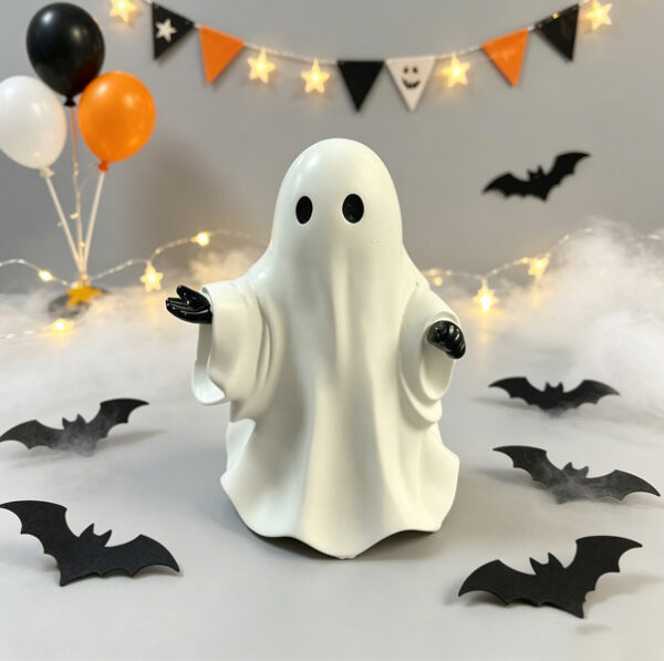 Wholesale Resin Ghost Halloween Figurine Decorative Home Decor Gift for Birthday Party