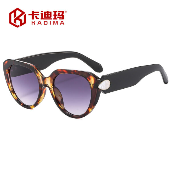 Wholesale Trendy Cat Eye Sunglasses UV400 Sunscreen Shades Women's Fashion Accessory