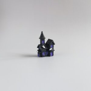 8 # Ghost house 3.5*5cm