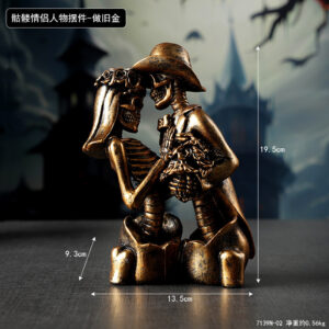 7139n-02 skeleton couple character ornaments--old gold / As shown in the picture
