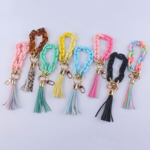 oly-cb600d14f2a5ca2b5700d16ec5252407 Wholesale American Style Leather Tassel Keychain for Women Pink Trendy Car Key Accessory