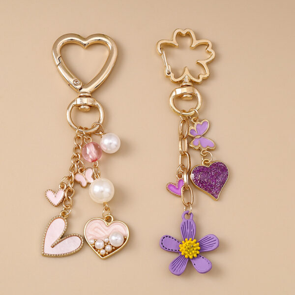 oly-cb9141893e345703c85c95c41aaf2a34 Wholesale Trendy Love Heart Keychain Zinc Alloy Key Ring Wedding Gift Fashion Accessory