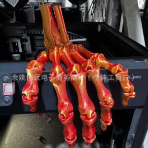 [silk red gold] skull hand