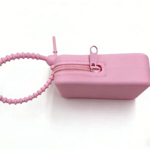Silicone hanging bag pink lanyard style / 8*6.7*3