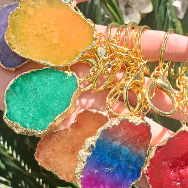 oly-cd926b2da9a47416880c7863af9cc9fa Wholesale Natural Crystal Irregular Shape Colorful Keychain Pendant Jewelry Accessory for Boutique Resale