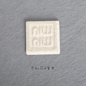 Rice white square letter belt adhesive O60
