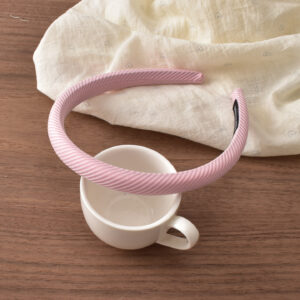 4 # Light pink
