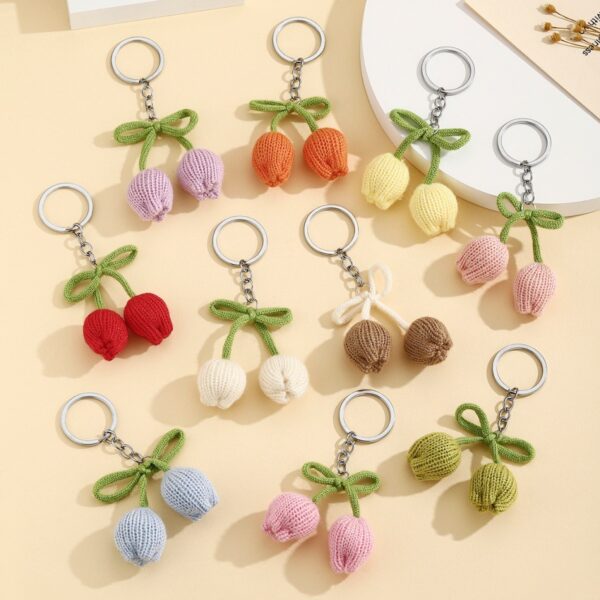 Wholesale Green Wool Tulip Bud Keychain Fashion Car Key Accessory Gift