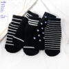 oly-cf5d0af47c52ed39864617b4993d3b07 Wholesale Women's Cotton Black White Striped Anti slip Mid calf Socks Winter Fashion Accessory