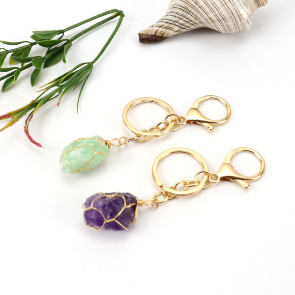 oly-d09af9a1405adbad9ca9212b4619b28d Wholesale Pastoral Style Handmade Wire Wrapped Natural Crystal Keychain Pendant Fashion Accessory Gift