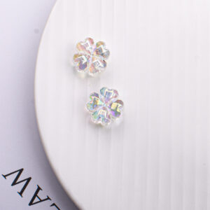 D084-White