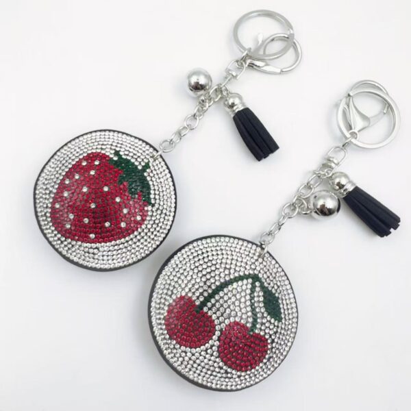 Wholesale Rhinestone Strawberry Keychain Bag Charm Fashion Accessory For Party Gifts