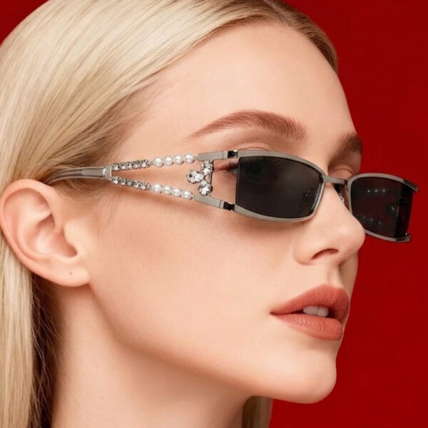 oly-dab3b2881505f227304888eb3dcb072b Wholesale Trendy Pearl Rhinestone Sunglasses with Gold Frame Gray Lenses Street Style Fashion Accessory