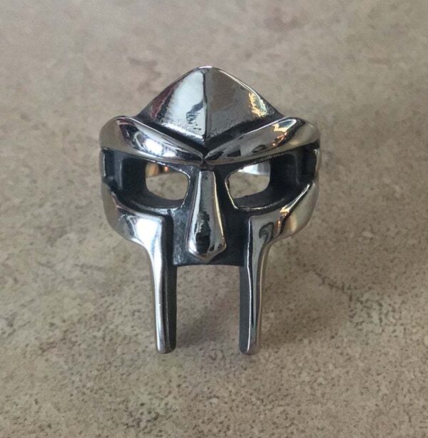 oly-dbf04ccaa49be5169116a85c8e2fa07e Wholesale Trendy Hip Hop Skull Ring for Men Silver Tone Alloy Jewelry Accessory