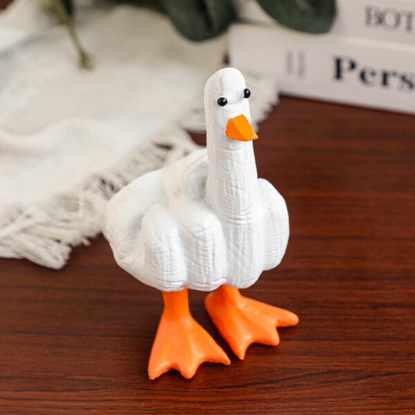 Wholesale Funny Duck Resin Ornament Middle Finger Figurine Home Decor Decorative Accent Resale