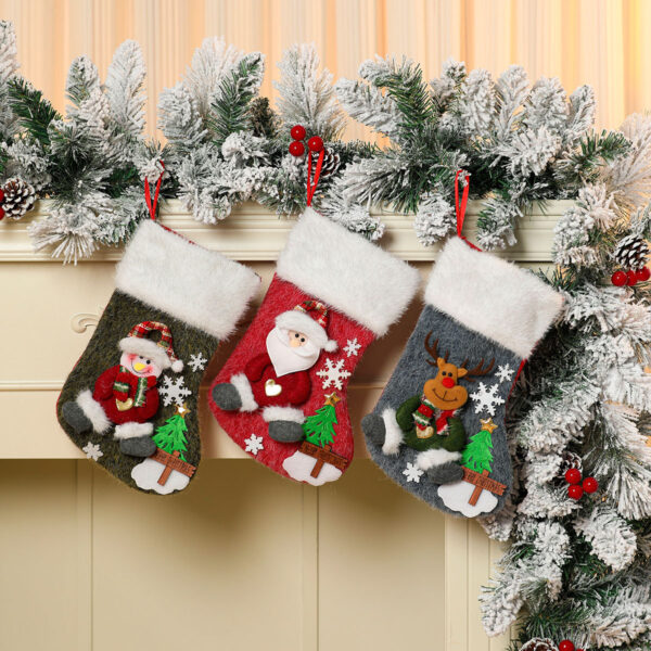 oly-ddf3d0d4ac942413c05c94496fb7c34f Wholesale Polyester Plush Christmas Stocking Cartoon Santa Design Decorative Accessory for Holiday