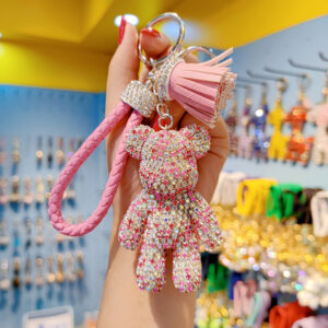 Diamond tassel violent bear-powder color