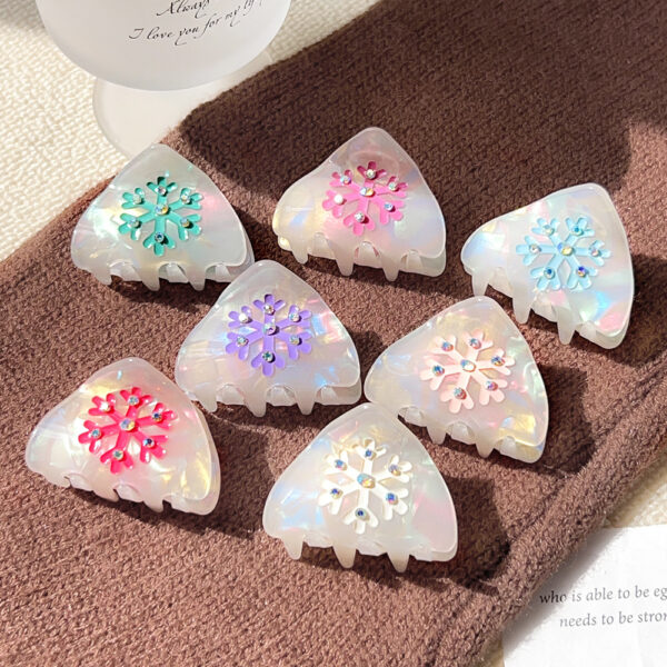 oly-dfbaa7ef48c58b67c4edaa02076f6a25 Wholesale Snowflake Cat Ear Hair Claw Clip Boutique Hair Accessory for Girls