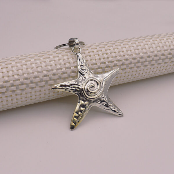 Wholesale Silver Star Keychain Pendant, Fashion Accessory Keychain for Boutique Resale