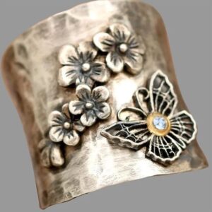 Wholesale Vintage Bohemian Relief Flower Butterfly Ring for Women Jewelry Accessory