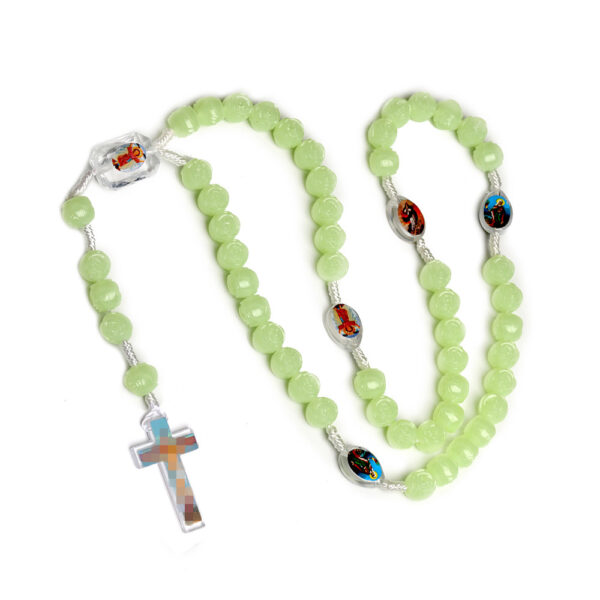 oly-e15984c774f8ba776f4d2b644bbe78ba Wholesale Glow in the Dark Cross Pendant Necklace Plastic Resin Trendy Jewelry Accessory