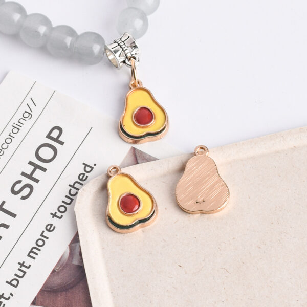 oly-e273cd8e5062193e663920761b671700 Wholesale Avocado Food Toy Pendant Cute Chic Bag Charm Car Key Accessory DIY Fashion Jewelry Gift Resale