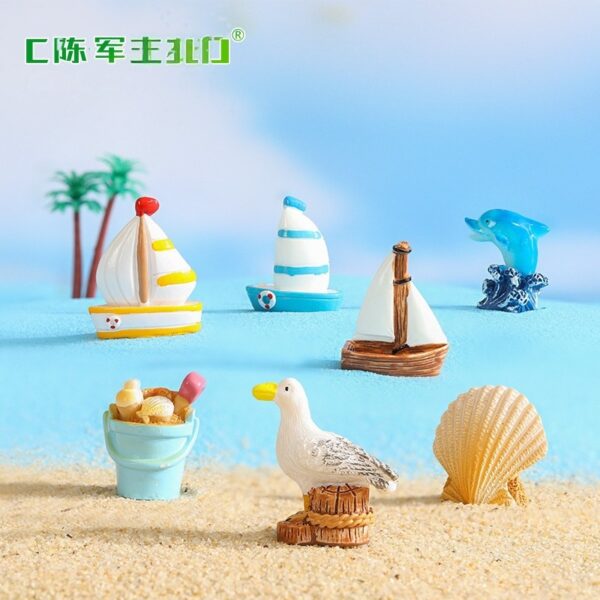 Wholesale Seaside Theme Resin Craft Decoration - Surfboard Sailboat Seashell Figurine, Fashion Accessory for Home, Gift or Resale