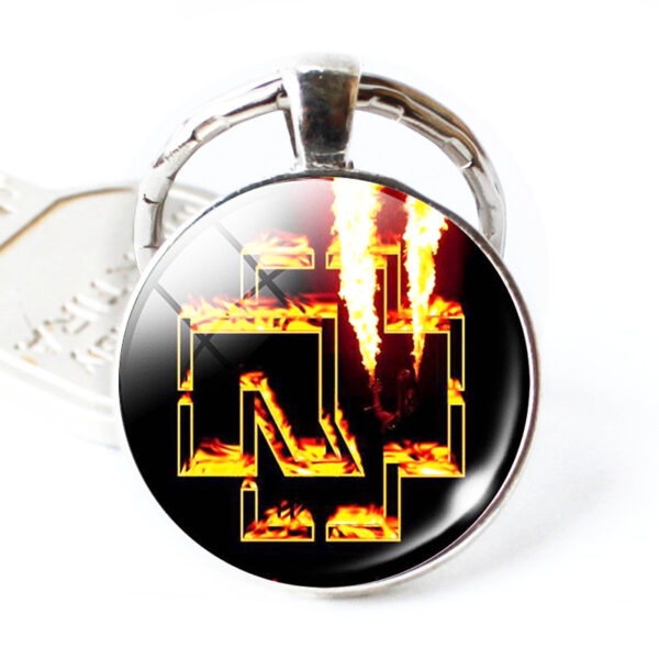 Wholesale Metal Geometric Print Keychain Fashion Accessory Resale