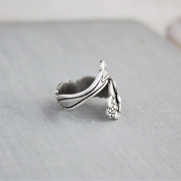 Wholesale Alloy Electroplated Adjustable Vintage Geometric Ring for Party Girls Boutique Resale