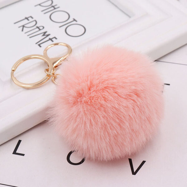 Wholesale Plush Fur Ball Keychain White Car Key Accessory Bag Charm Boutique Resale