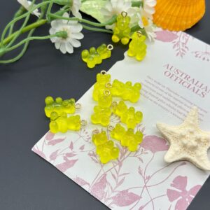 Fluorescent yellow / Bear pendant (single)