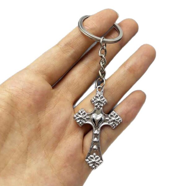 Wholesale Retro Cross Skeleton Metal Keychain Cross Design Car Key Accessory for Resale