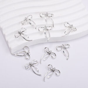 Wholesale Chic Bow Pendant Alloy Baking Paint DIY Jewelry Accessory for Necklace Keychain Craft