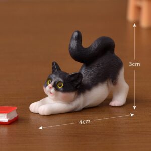 No. 10 stretching black cat / Realistic kitten series