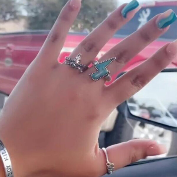 Wholesale Vintage Lightning Punk Ring Turquoise Bohemian Jewelry Accessory