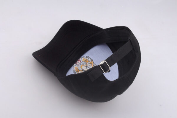 Wholesale Korean Street Style Tiger Embroidery Baseball Cap Adjustable Sunshade Hat