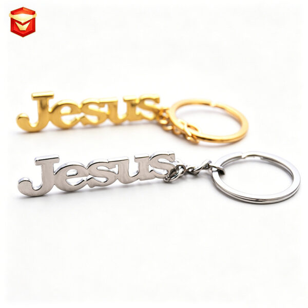 Wholesale Chic Gold Metal Letter Pendant Keychain Fashion Accessory for Car Keys or Bag Charm