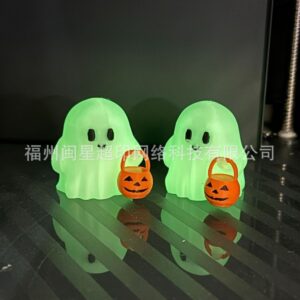 Pumpkin little ghost (glow-in-the-dark edition)